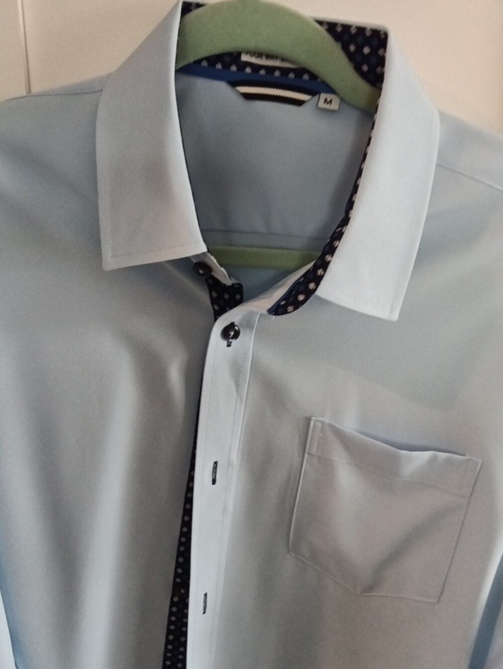 Men's Light Blue Long-Sleeve Dress Shirt - Picture 2 of 3